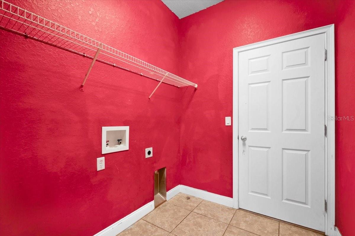 HARTFORD ESTATES - Residential