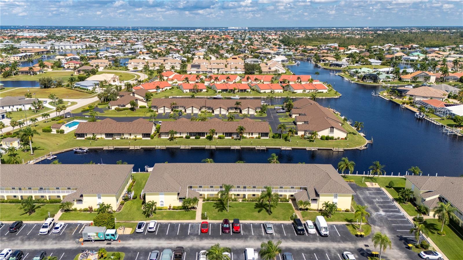 SPINNAKER POINT PH 02 BLDG 02 - Residential