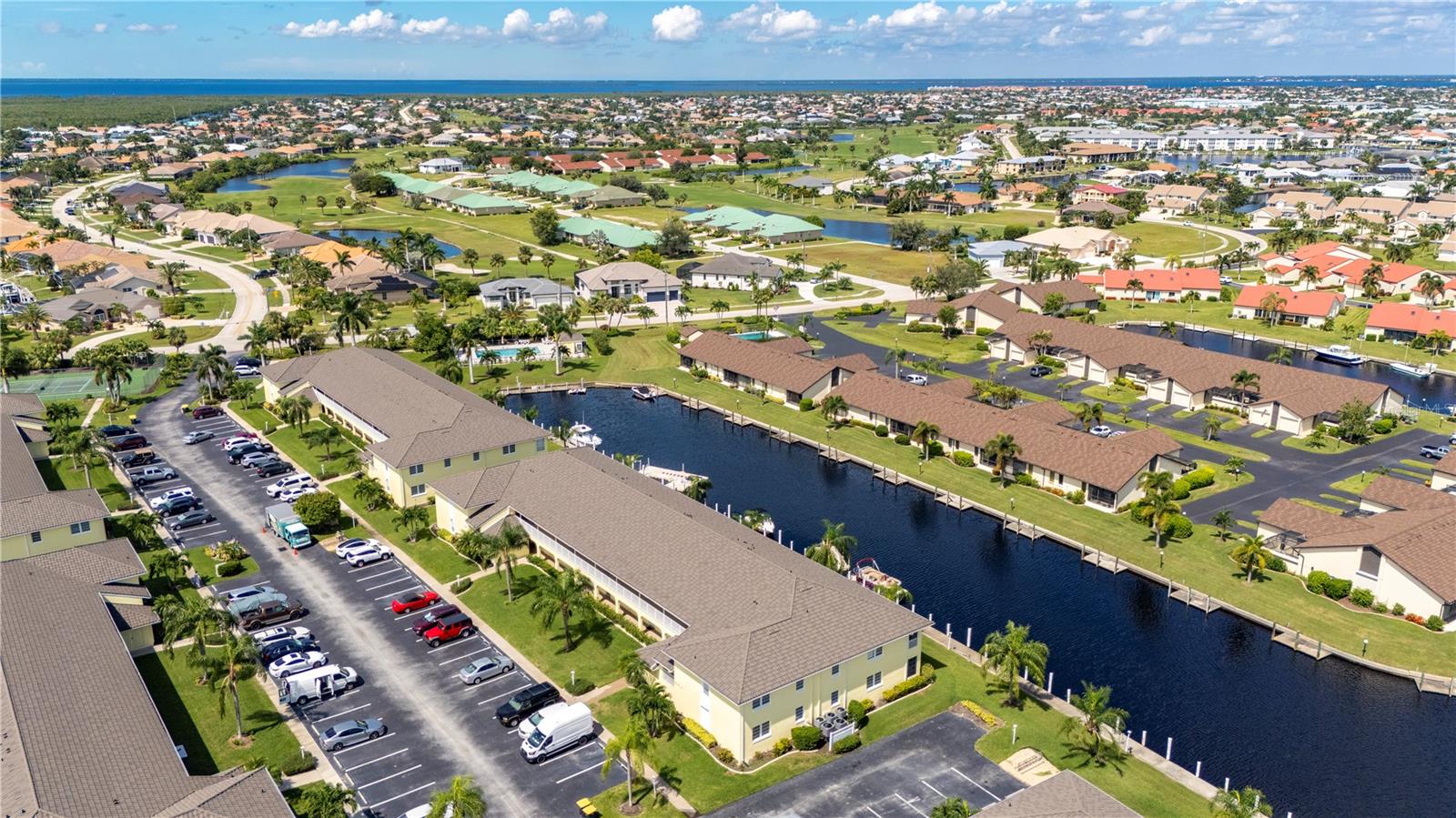 SPINNAKER POINT PH 02 BLDG 02 - Residential