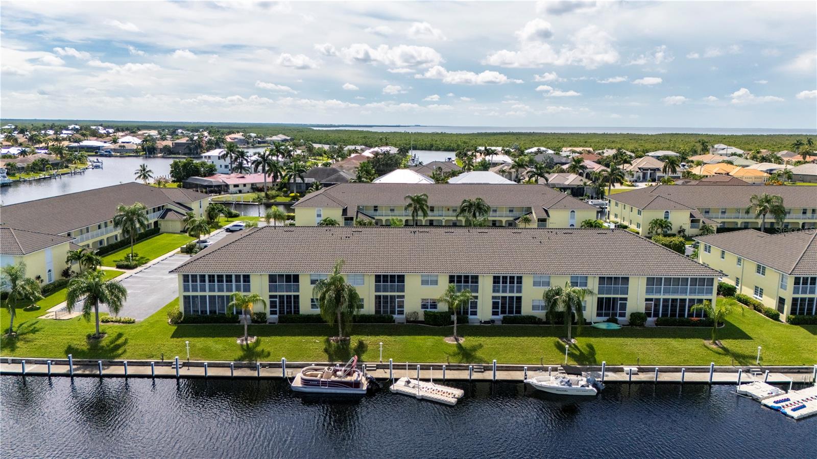 SPINNAKER POINT PH 02 BLDG 02 - Residential