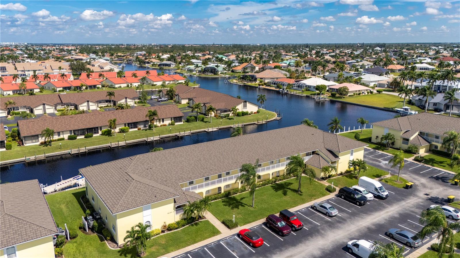 SPINNAKER POINT PH 02 BLDG 02 - Residential