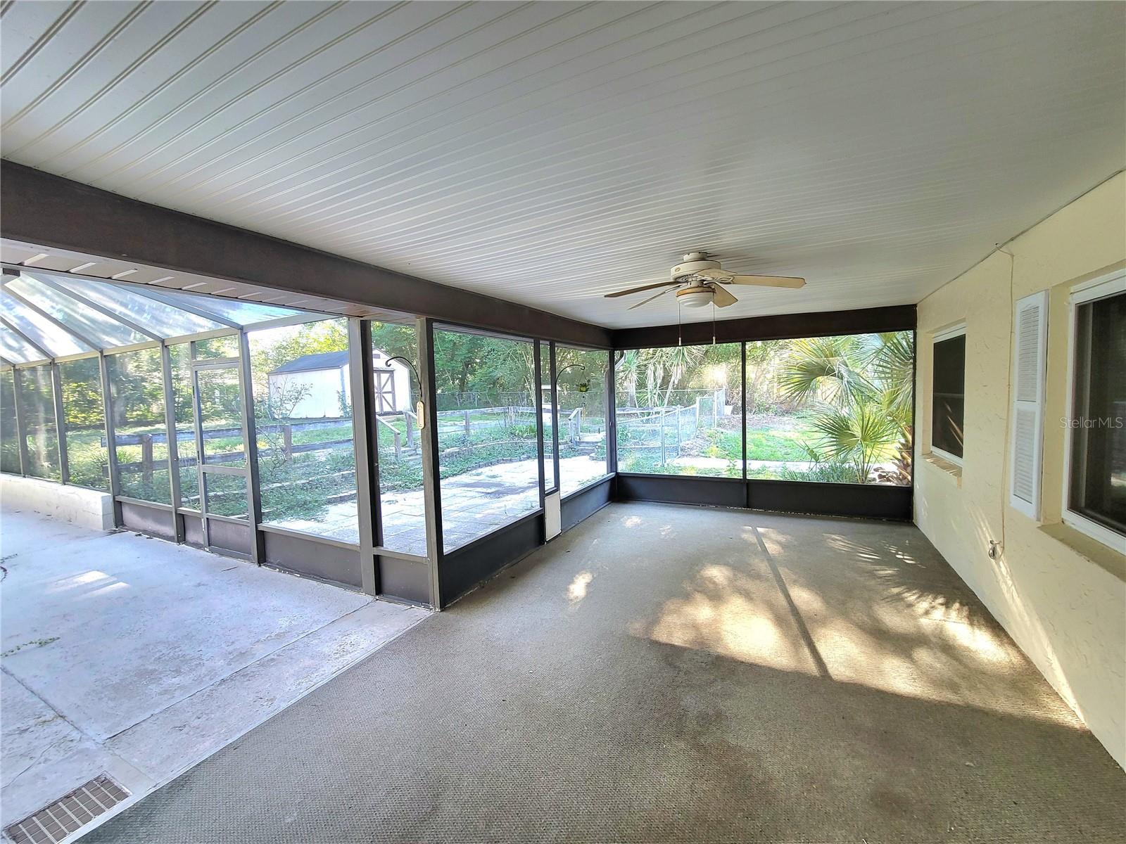 RAINBOW LAKES ESTATE - Residential