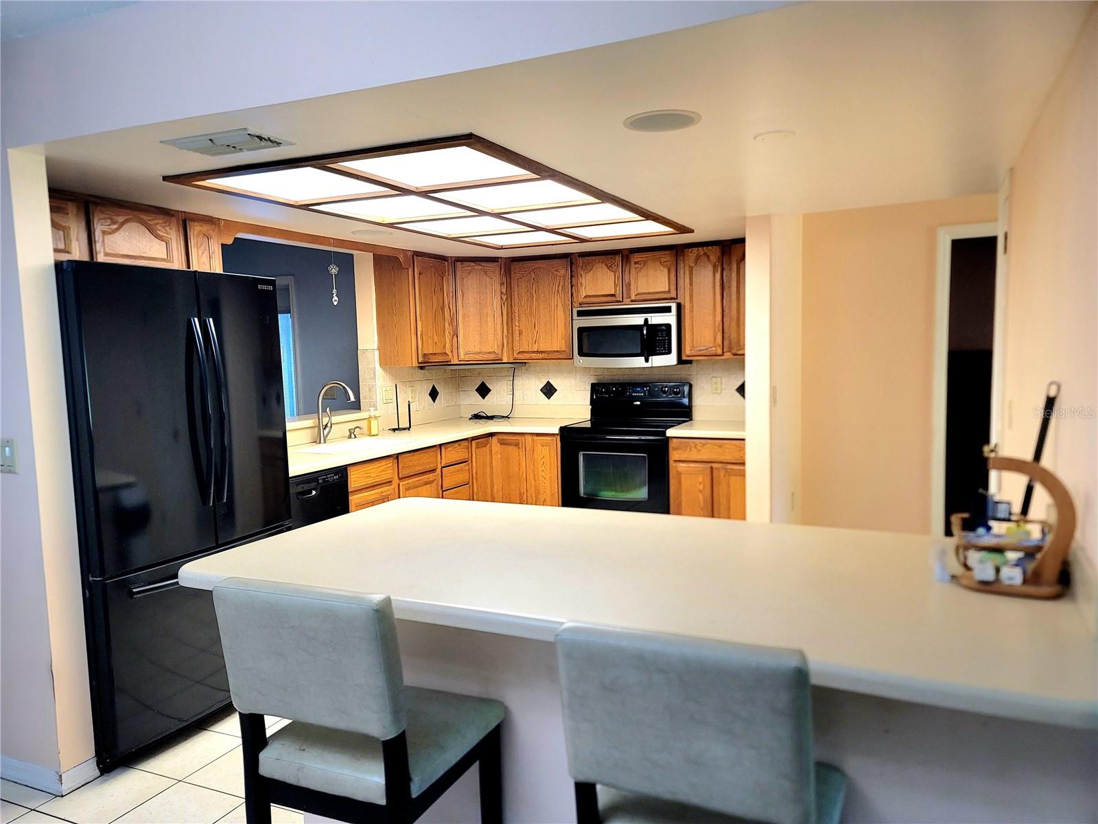 RAINBOW LAKES ESTATE - Residential