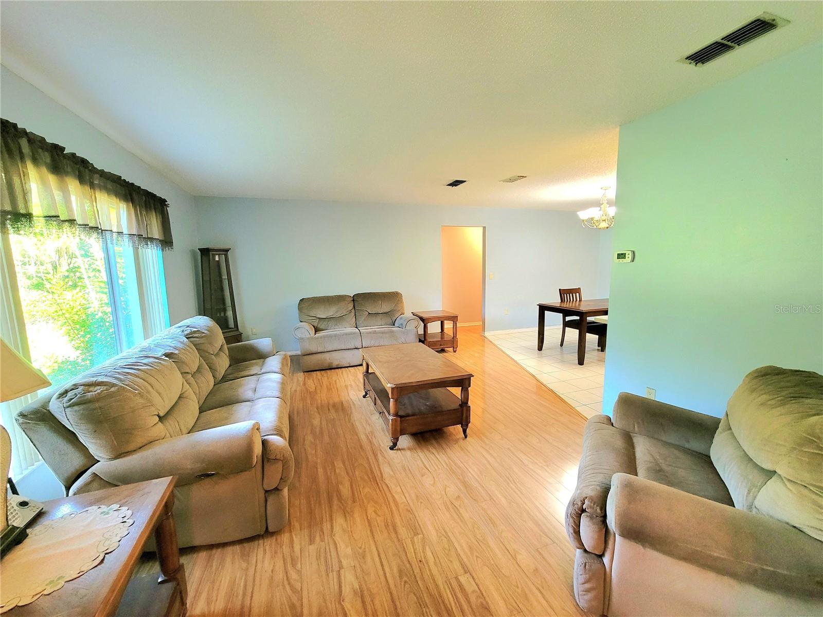 RAINBOW LAKES ESTATE - Residential