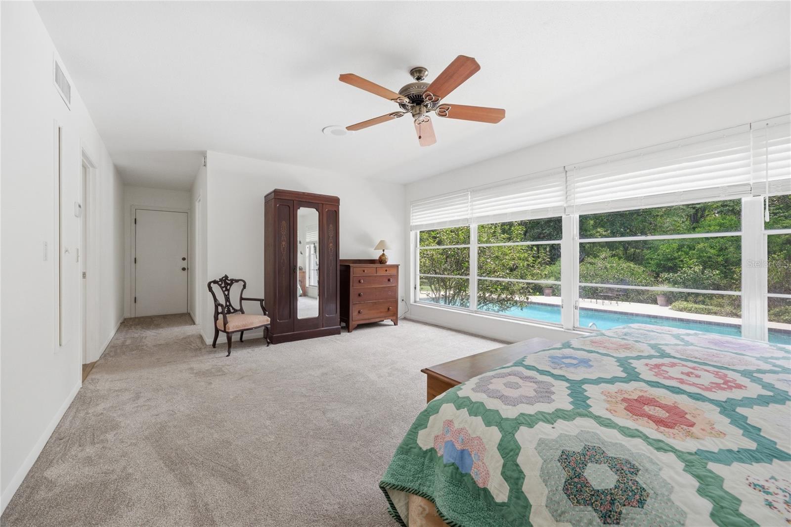 UNIVERSITY ACRES - Residential