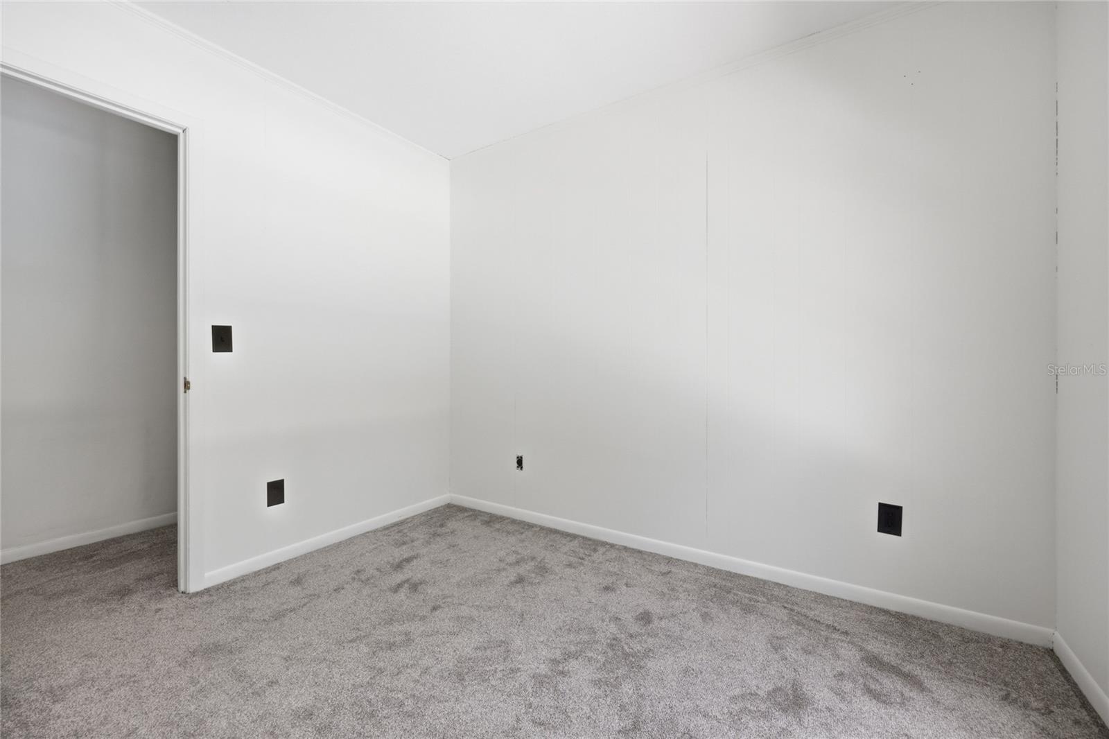 UNIVERSITY ACRES - Residential