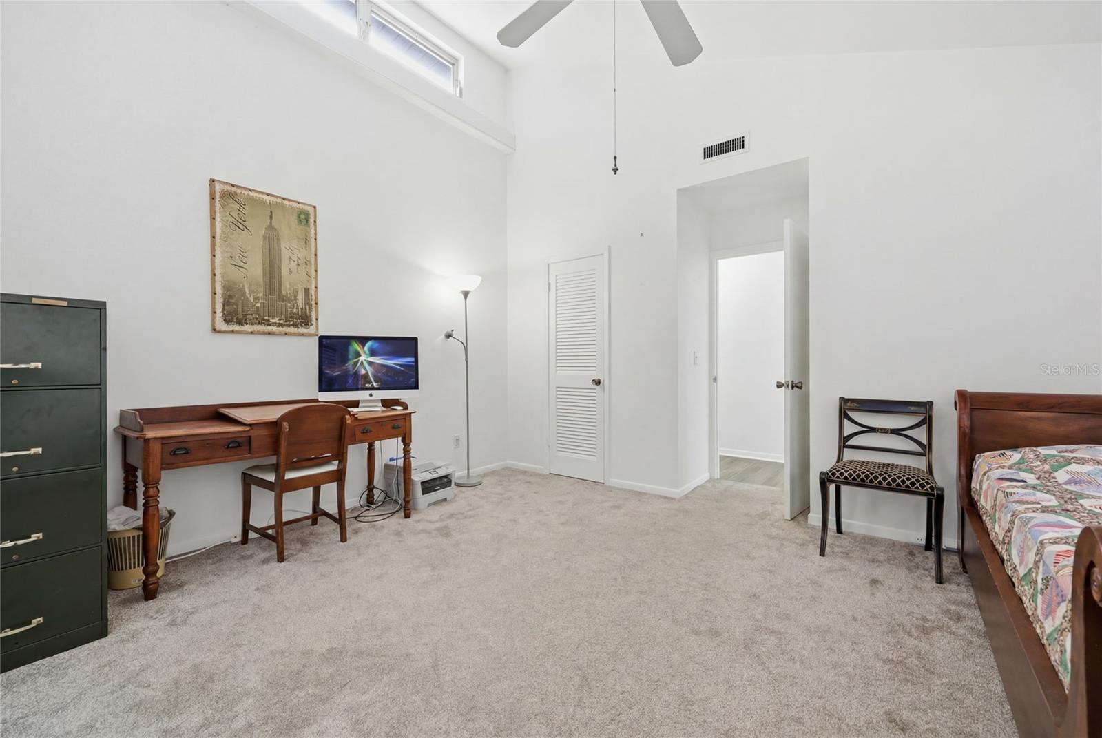 UNIVERSITY ACRES - Residential