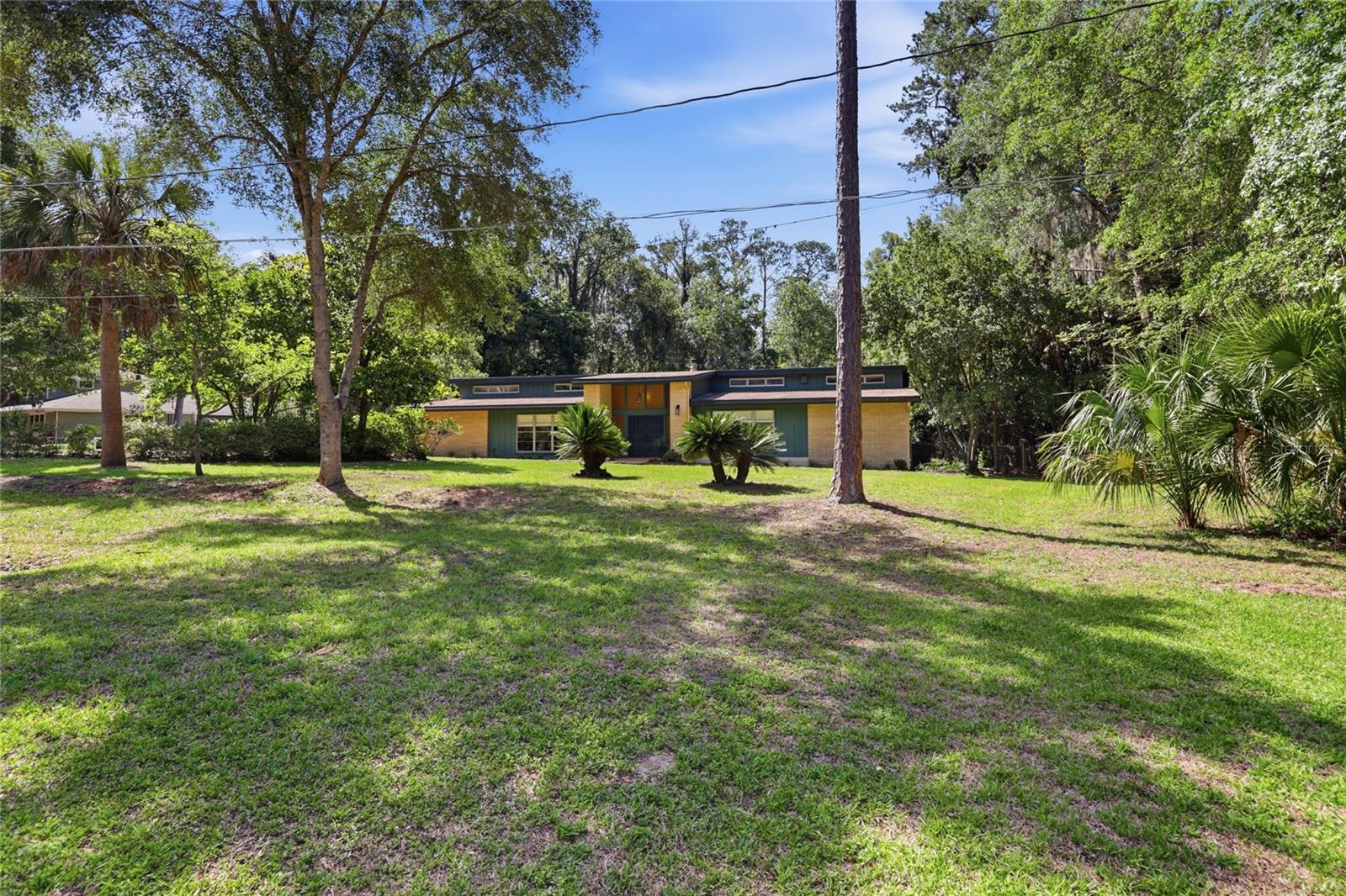 UNIVERSITY ACRES - Residential
