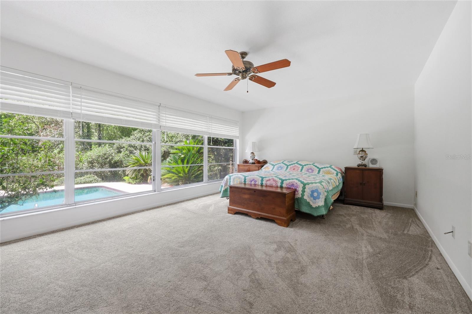UNIVERSITY ACRES - Residential