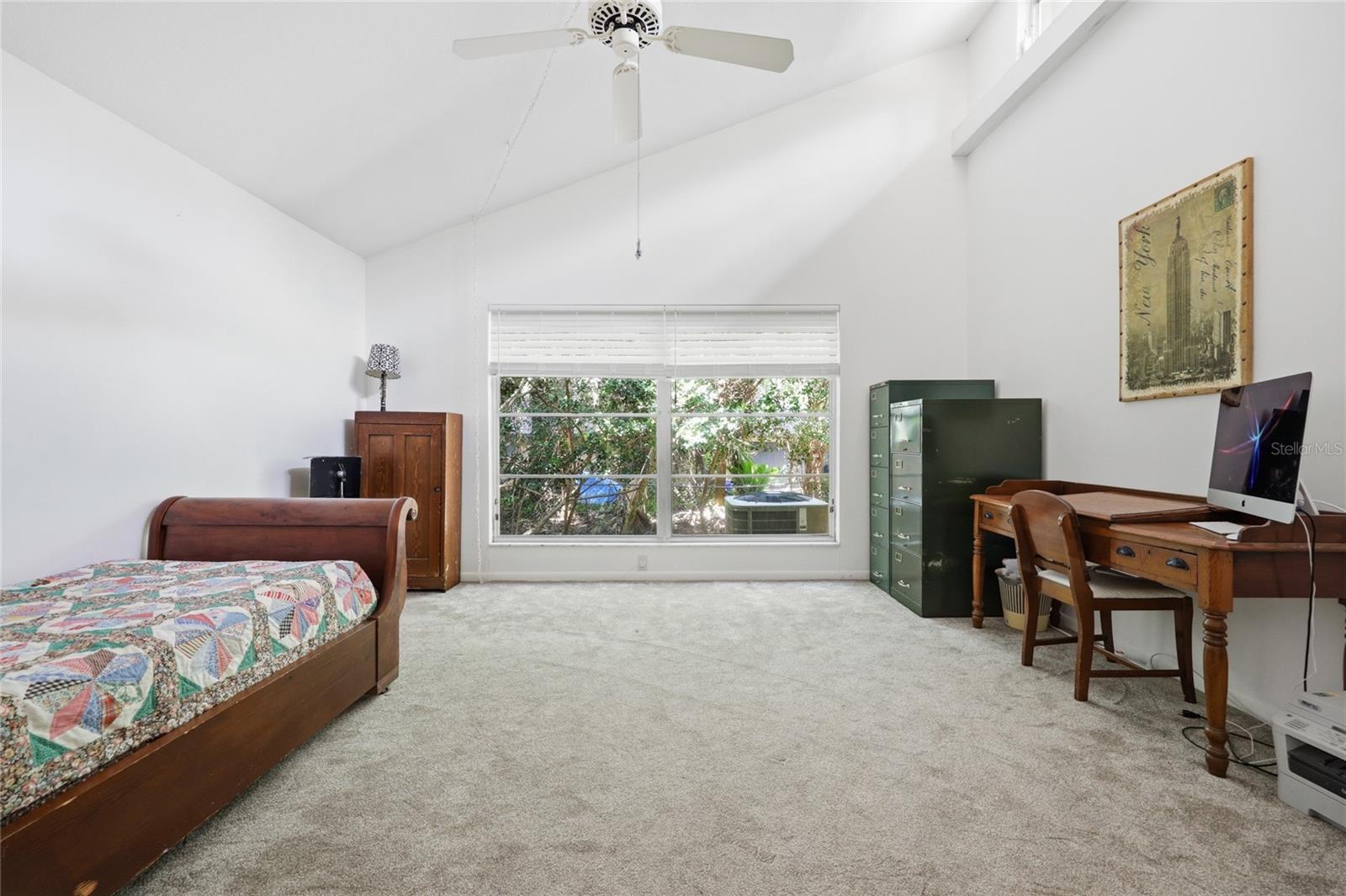 UNIVERSITY ACRES - Residential