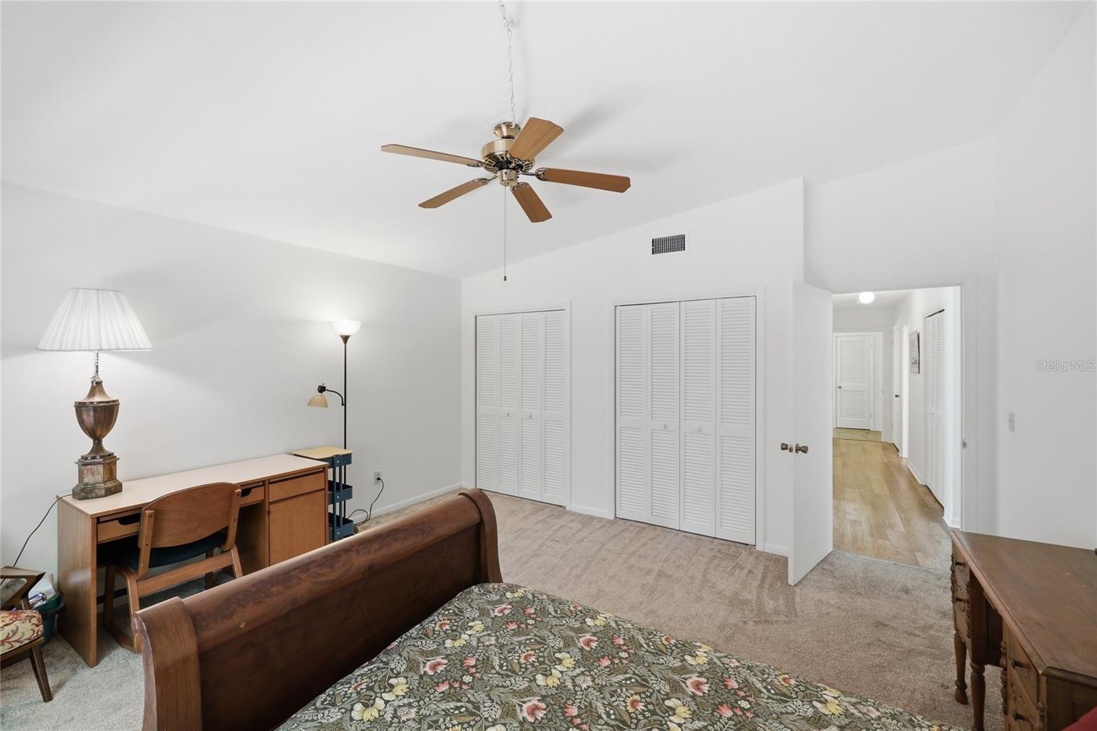 UNIVERSITY ACRES - Residential