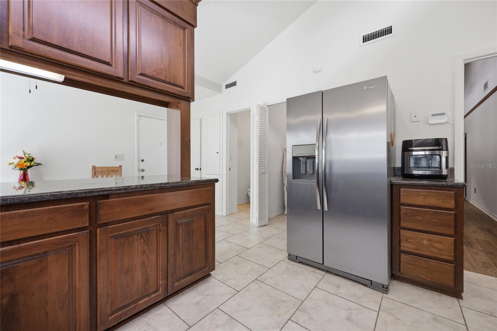 UNIVERSITY ACRES - Residential