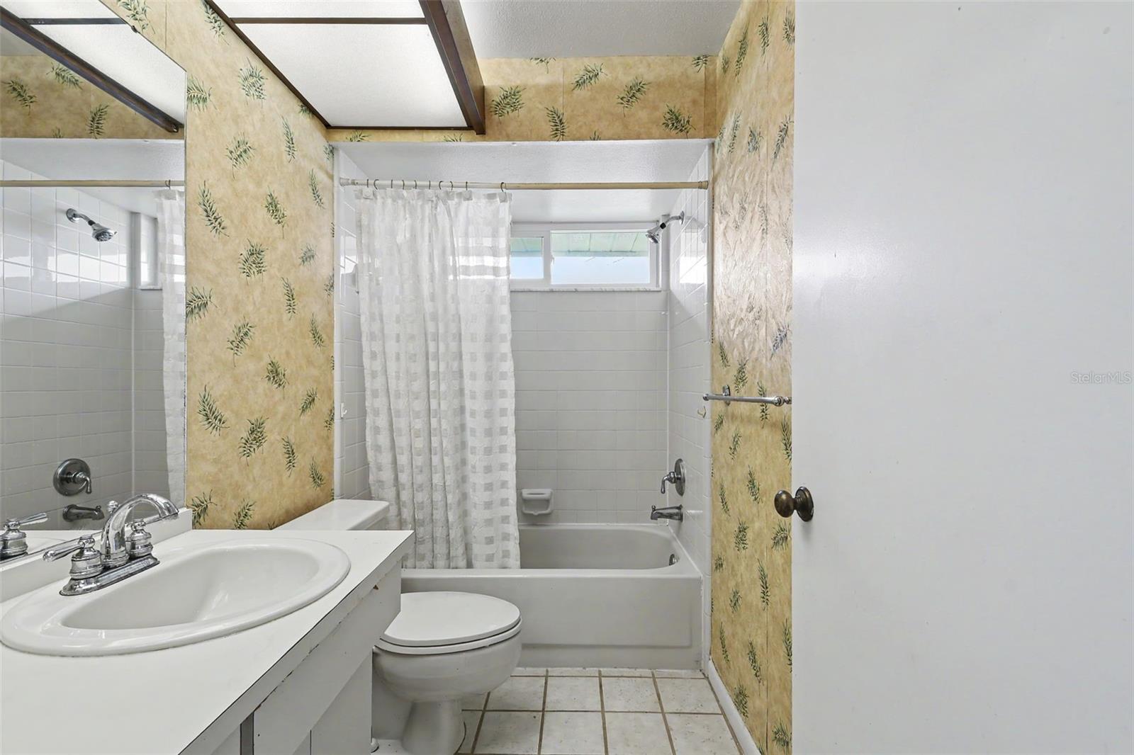 FAIRWAY SPGS - Residential