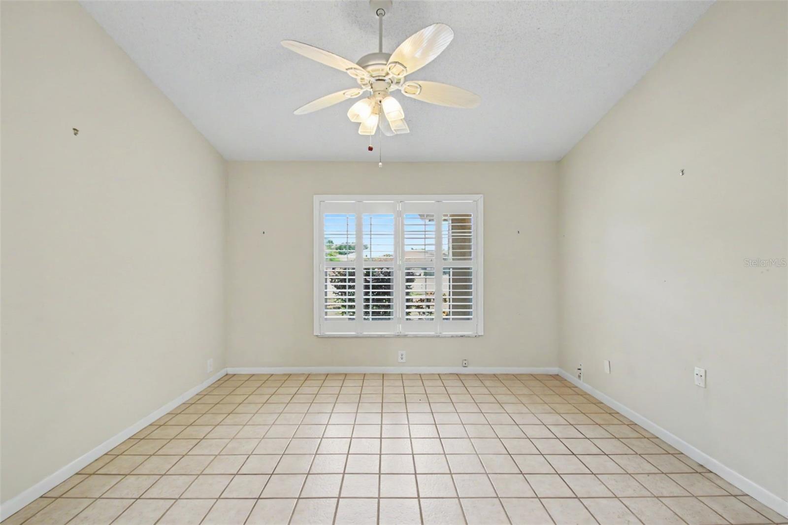 FAIRWAY SPGS - Residential
