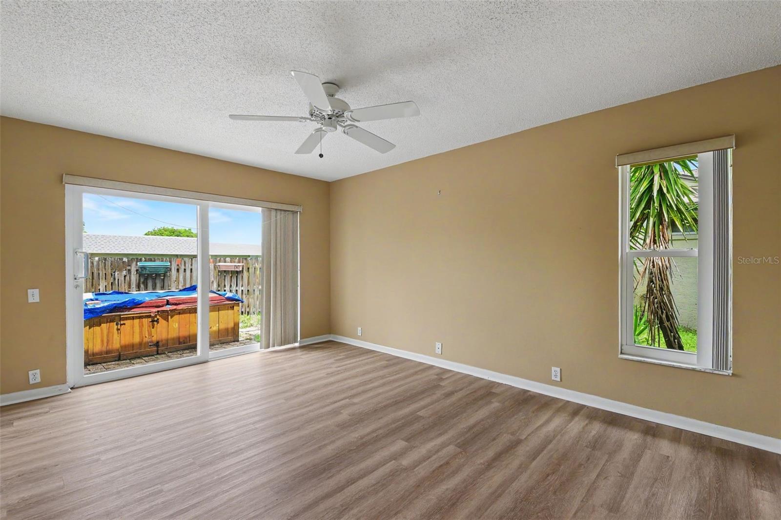 FAIRWAY SPGS - Residential