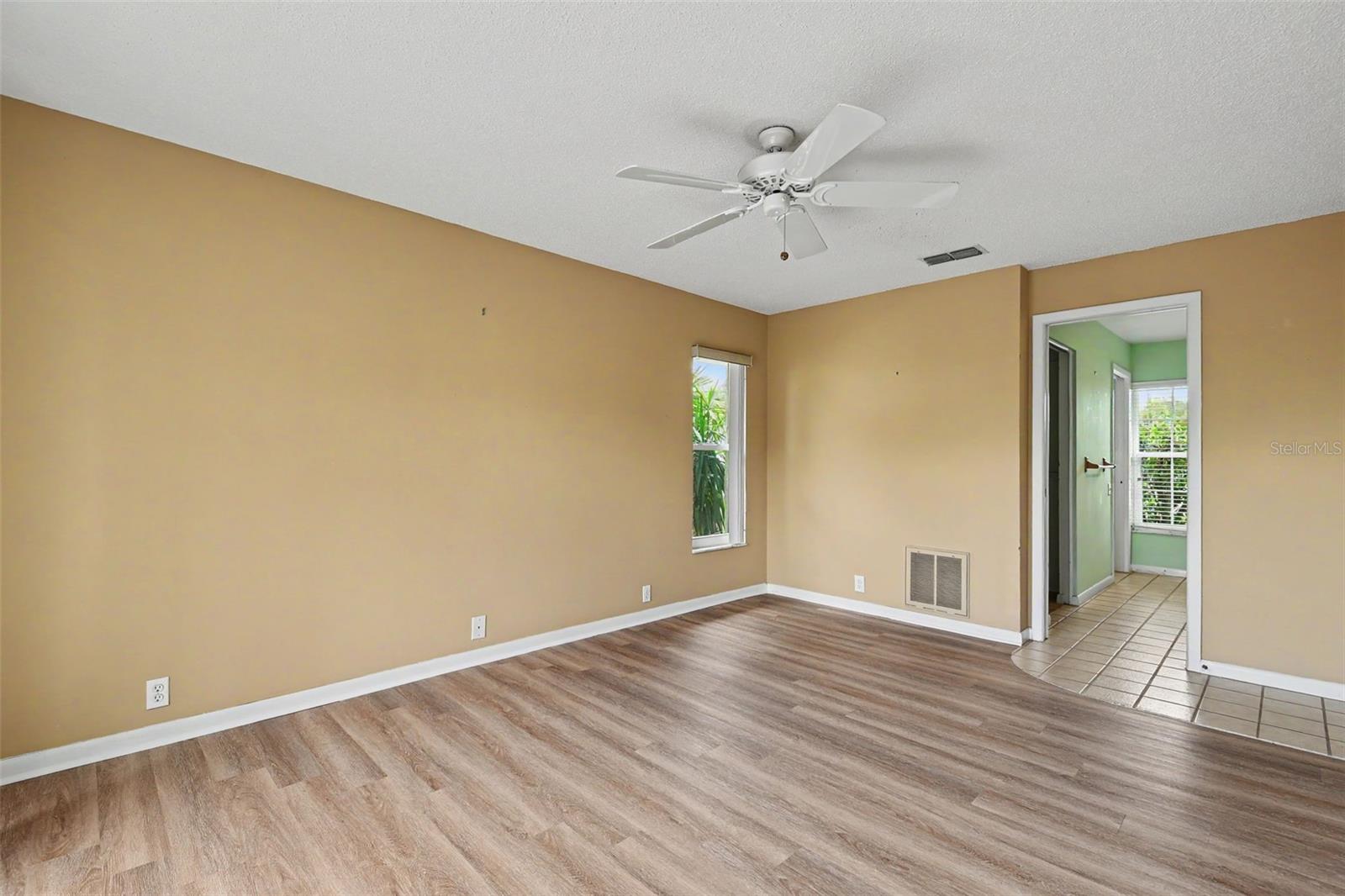 FAIRWAY SPGS - Residential