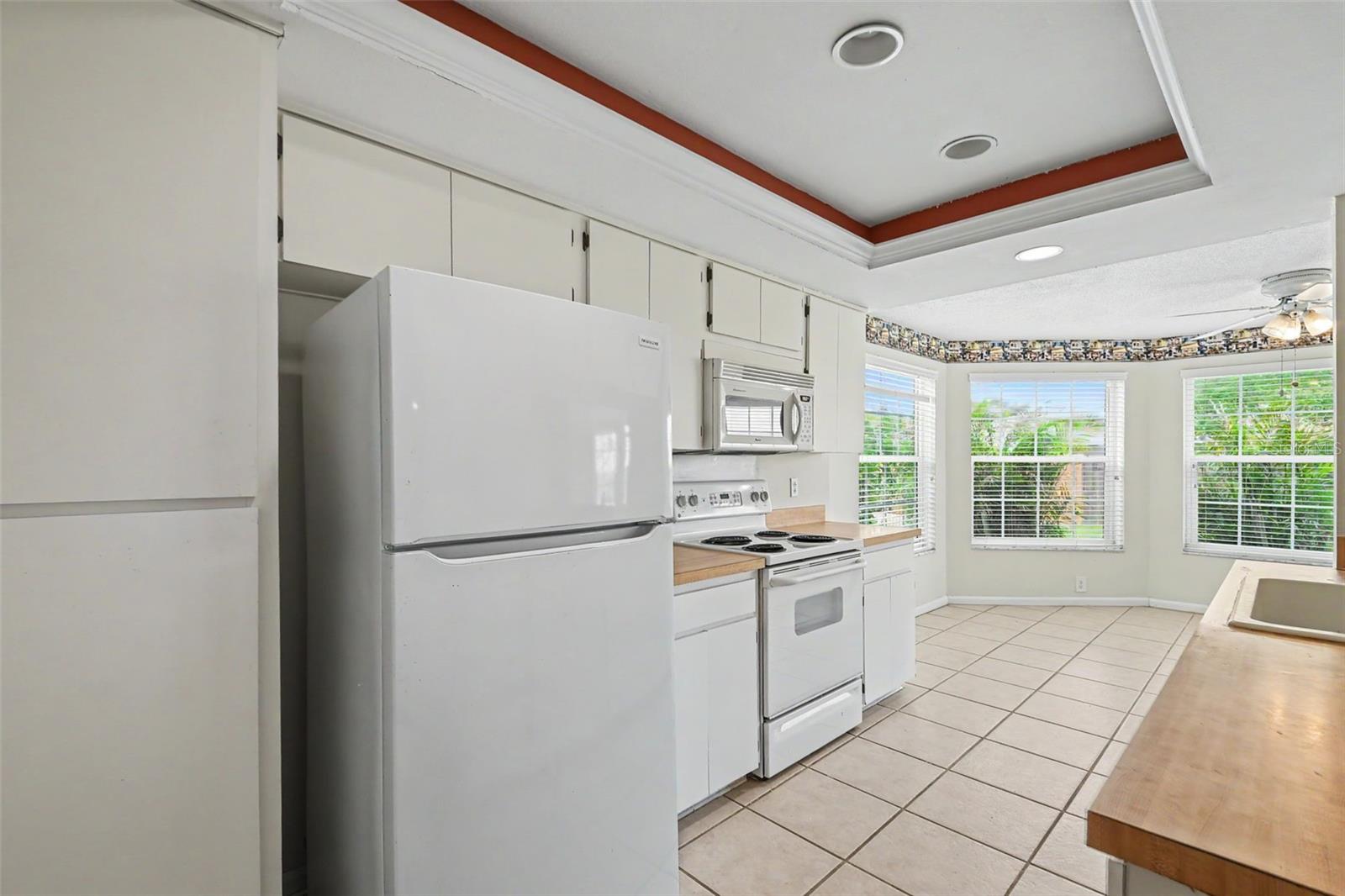 FAIRWAY SPGS - Residential