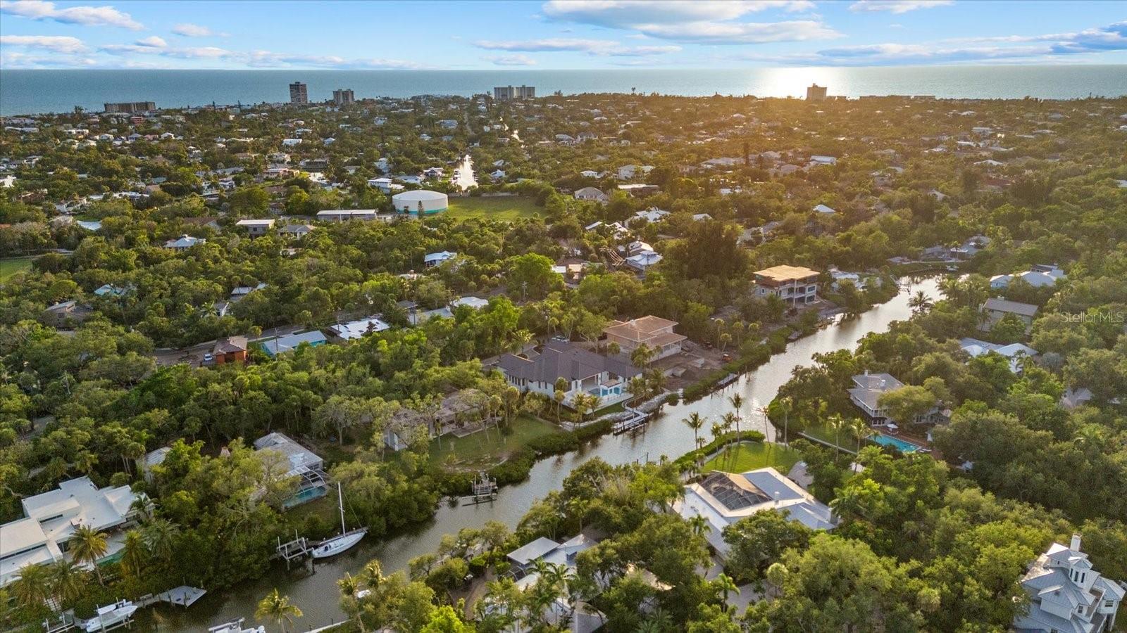 HIDDEN HARBOR - Residential