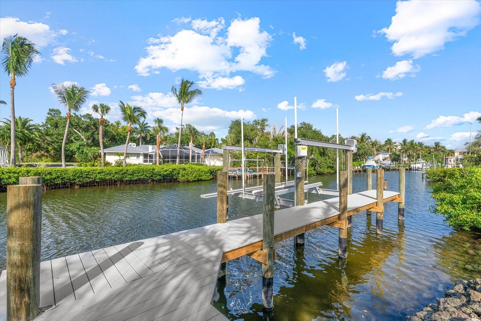 HIDDEN HARBOR - Residential