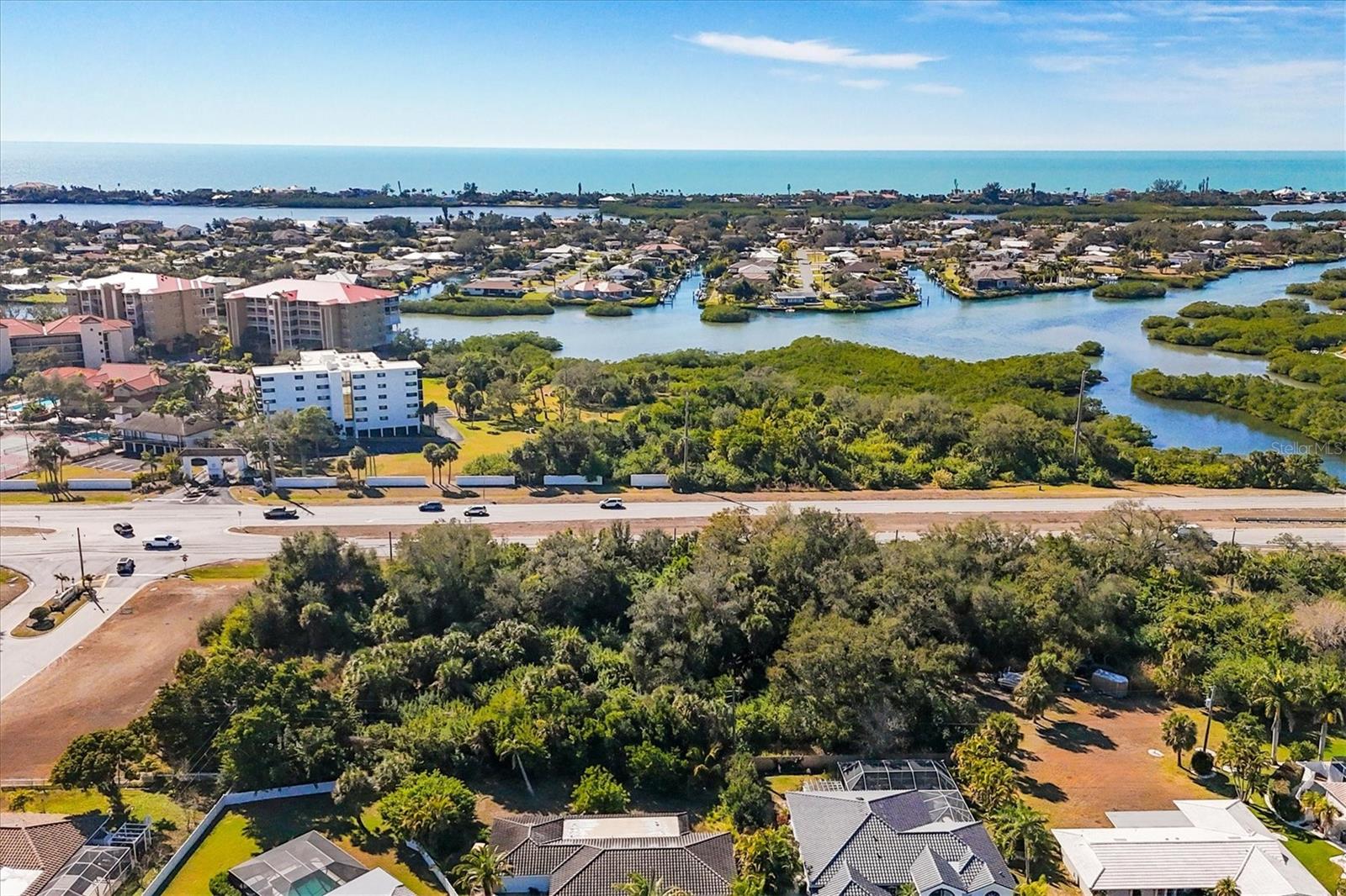 SORRENTO EAST - Land
