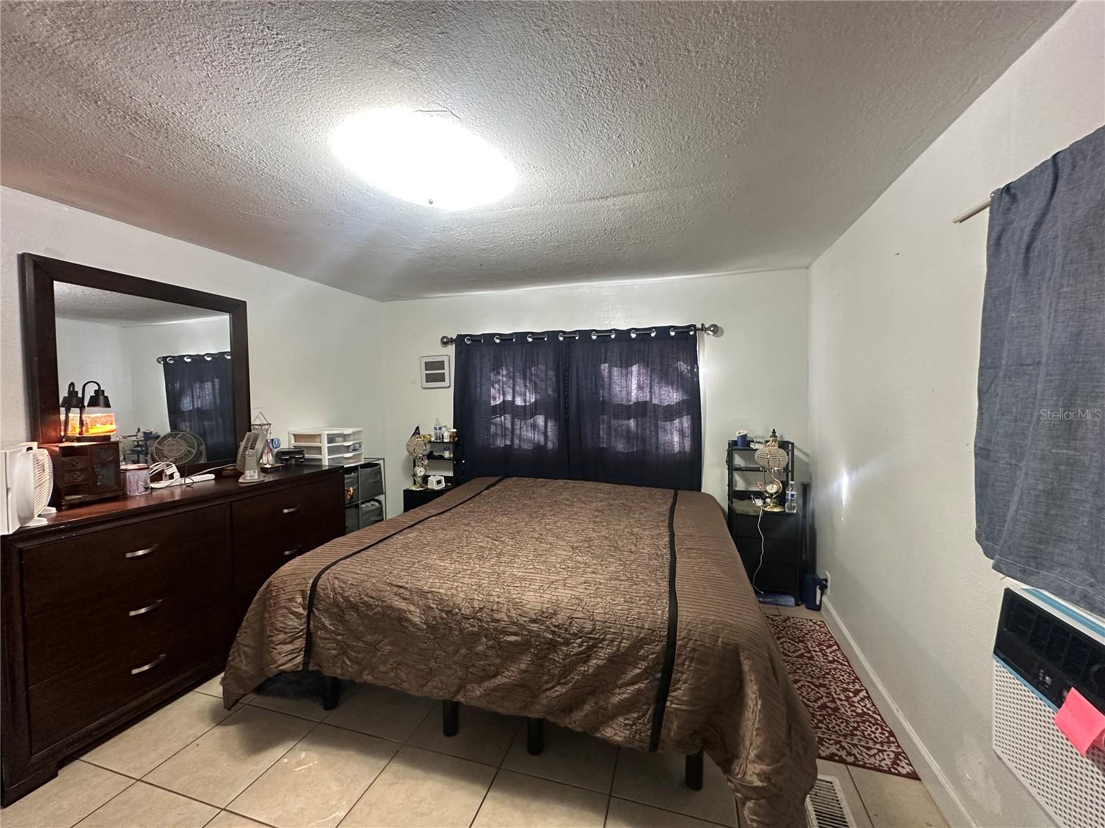 AVON PARK ESTATES - Residential