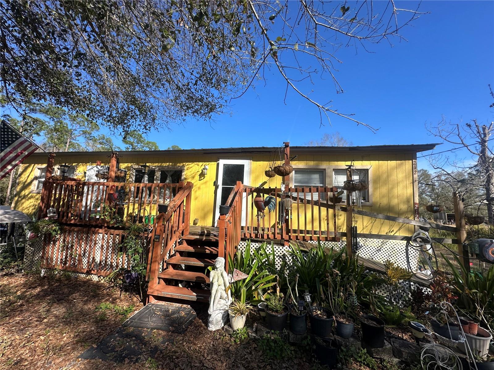 AVON PARK ESTATES - Residential