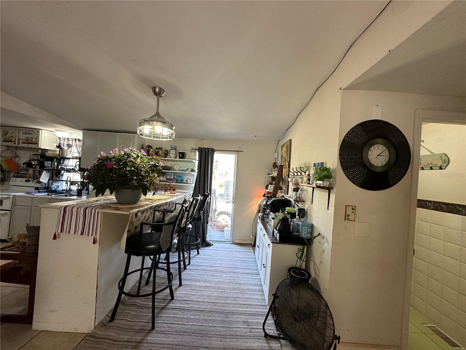 AVON PARK ESTATES - Residential