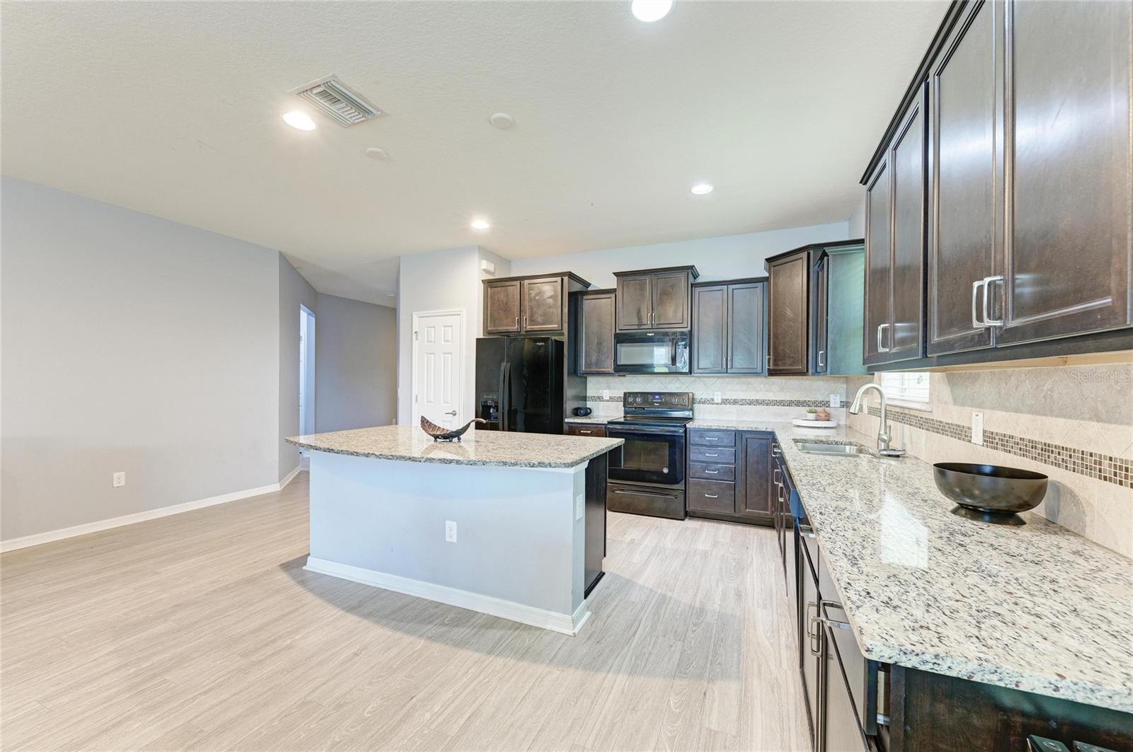 TREVESTA PH I-A - Residential