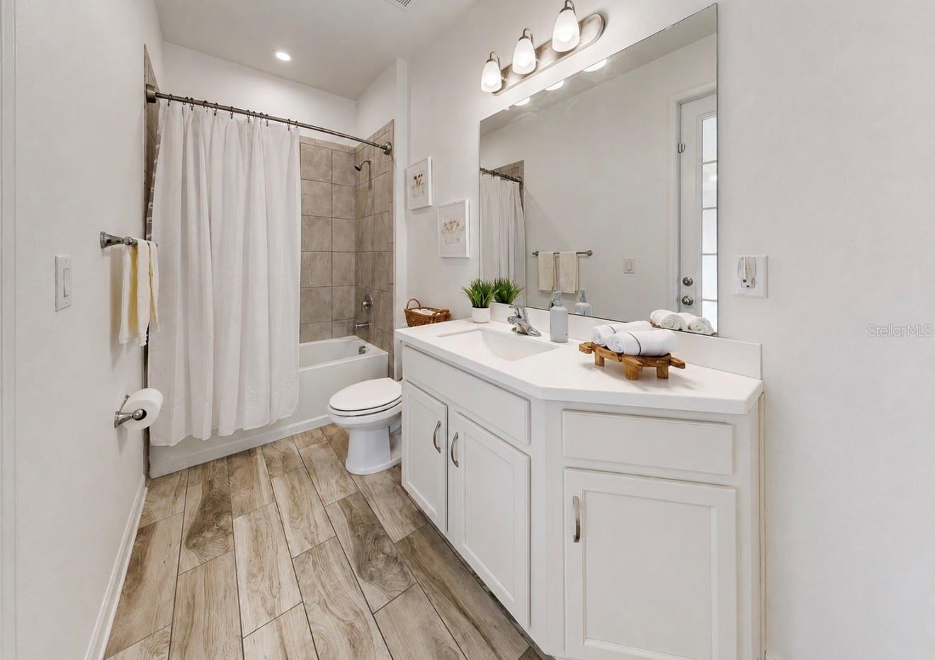 TREVESTA PH IIB - Residential