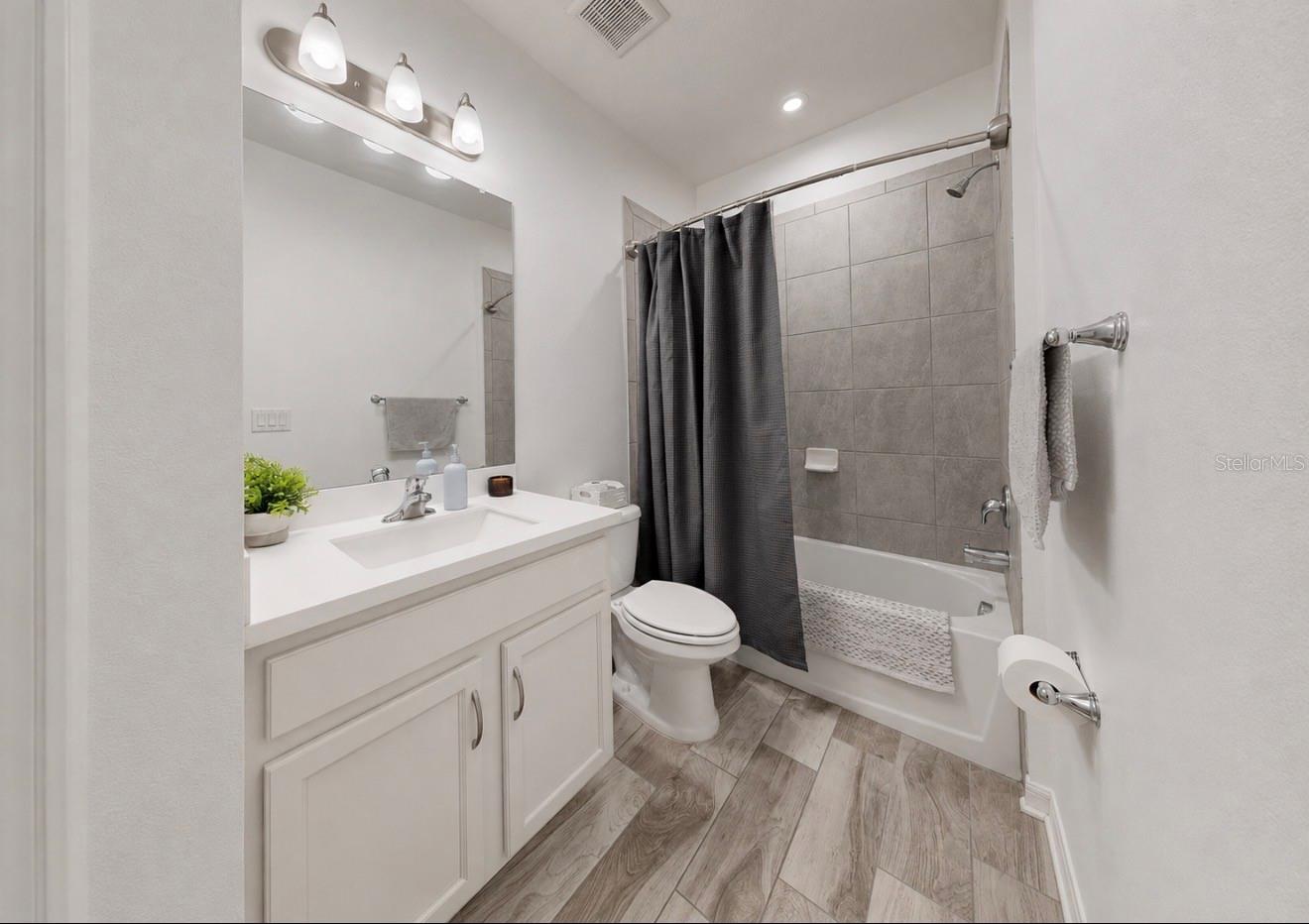 TREVESTA PH IIB - Residential