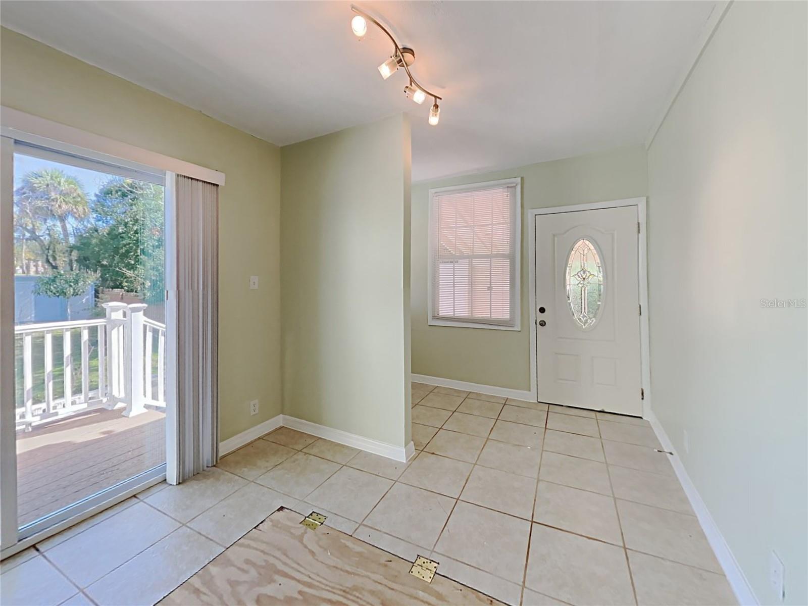 EAST DAYTONA - Residential Lease