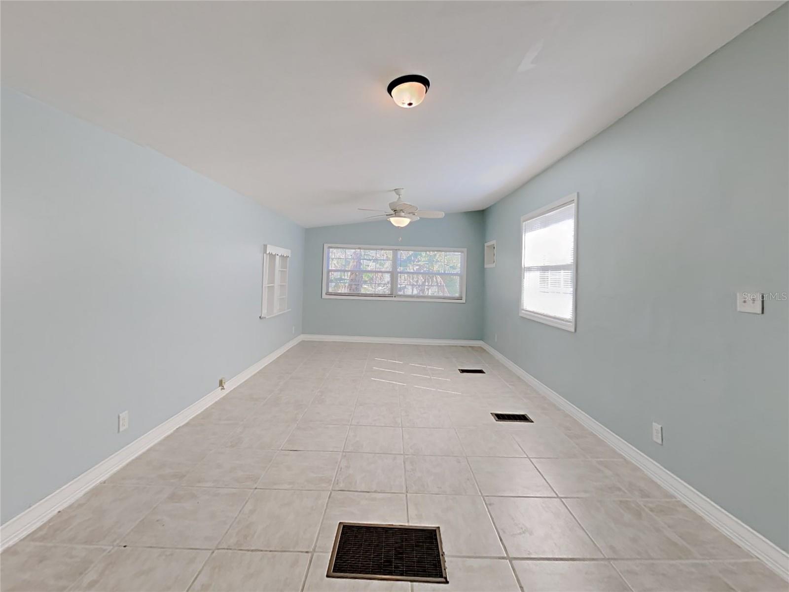 EAST DAYTONA - Residential Lease