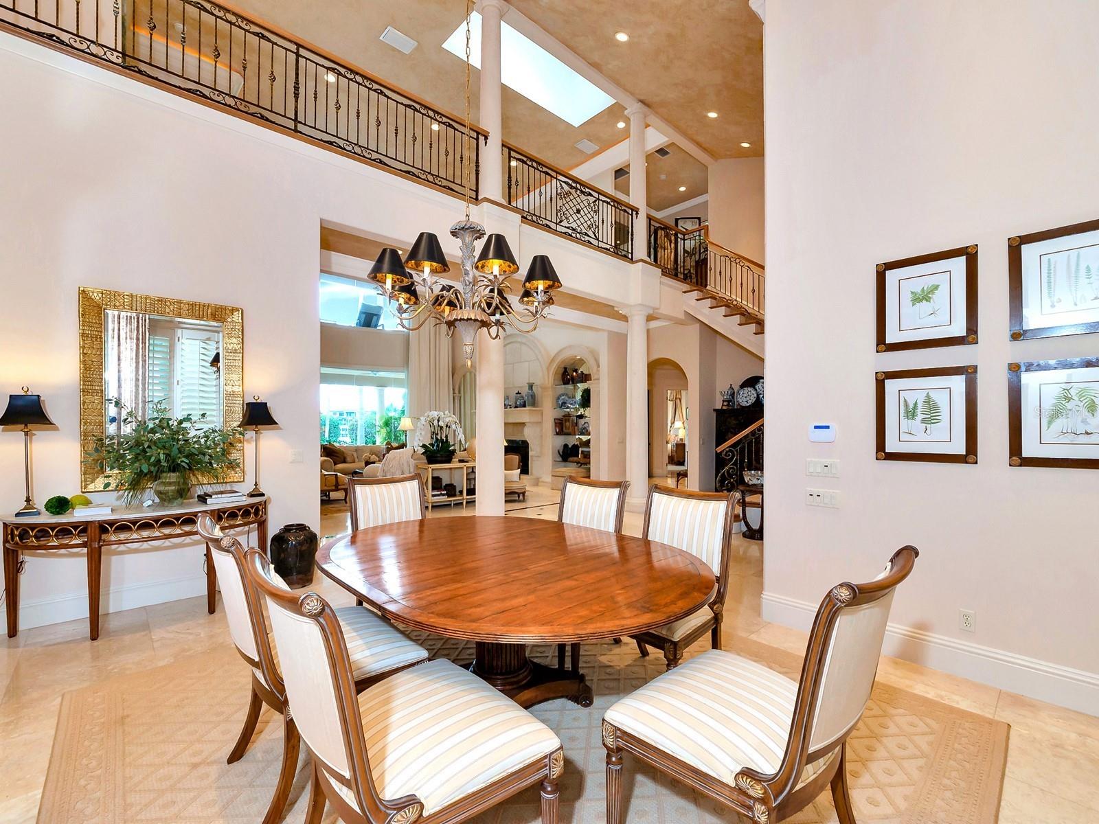 LIGHTHOUSE POINT - Residential