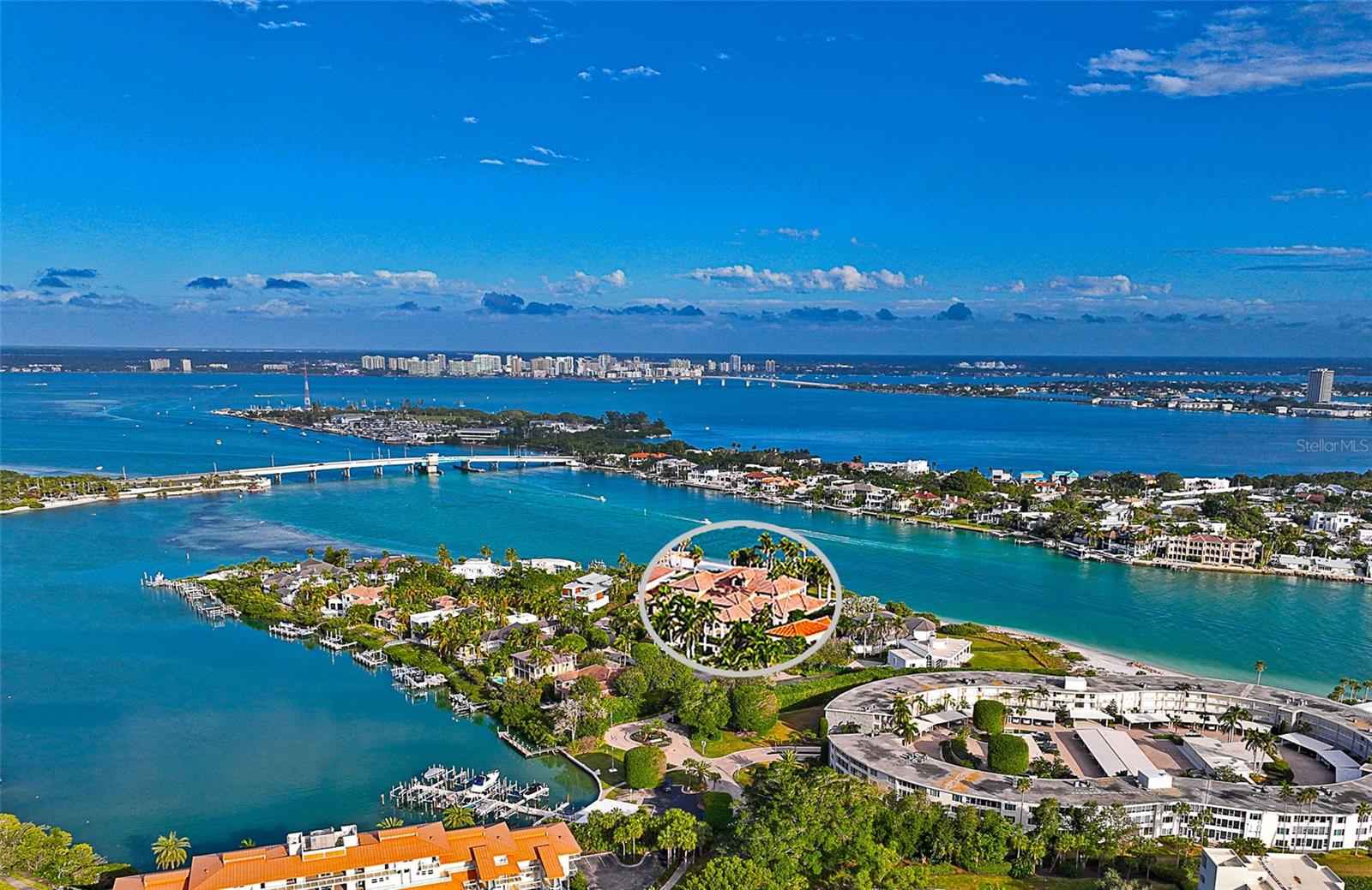 LIGHTHOUSE POINT - Residential