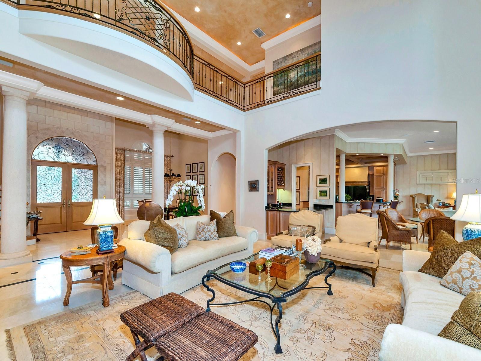 LIGHTHOUSE POINT - Residential