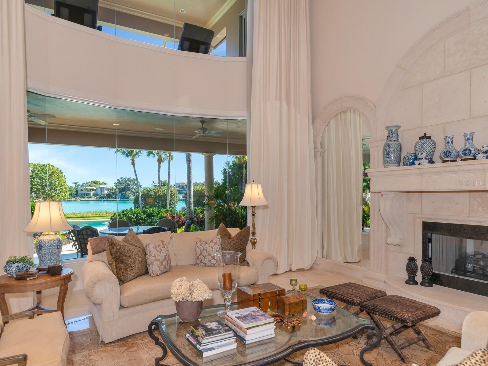 LIGHTHOUSE POINT - Residential