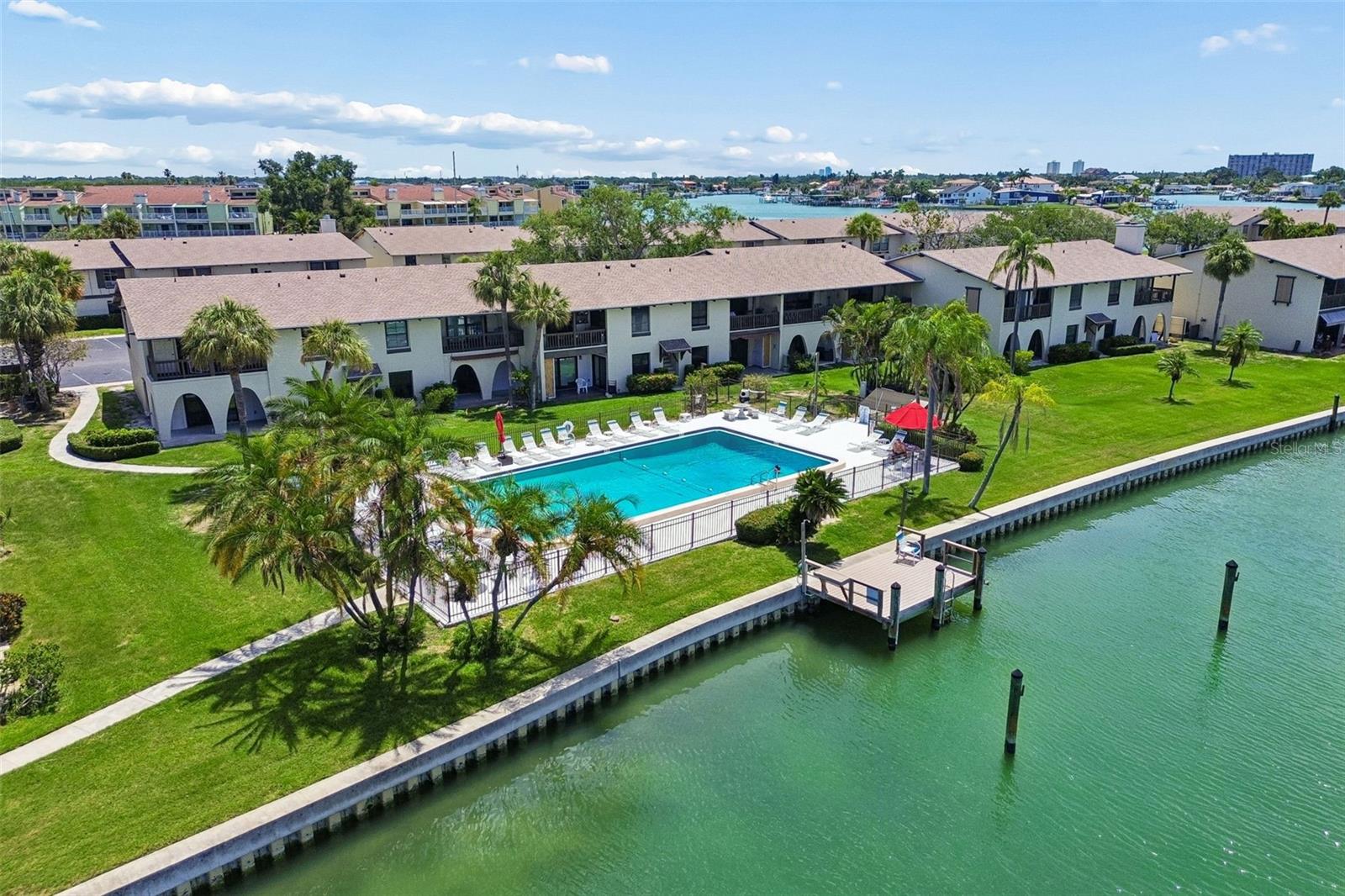 LA COSTA BRAVA CONDO 1 - Residential