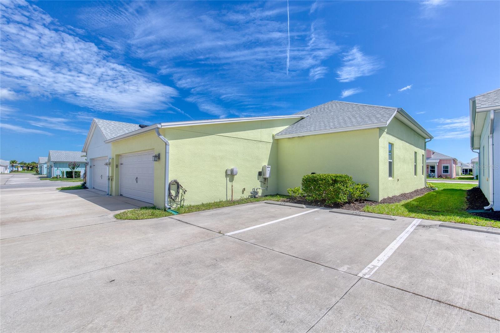 LATITUDE/DAYTONA BEACH PH 5 - Residential
