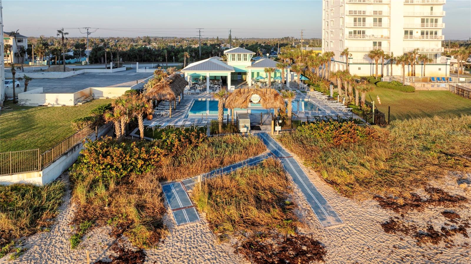 LATITUDE/DAYTONA BEACH PH 5 - Residential