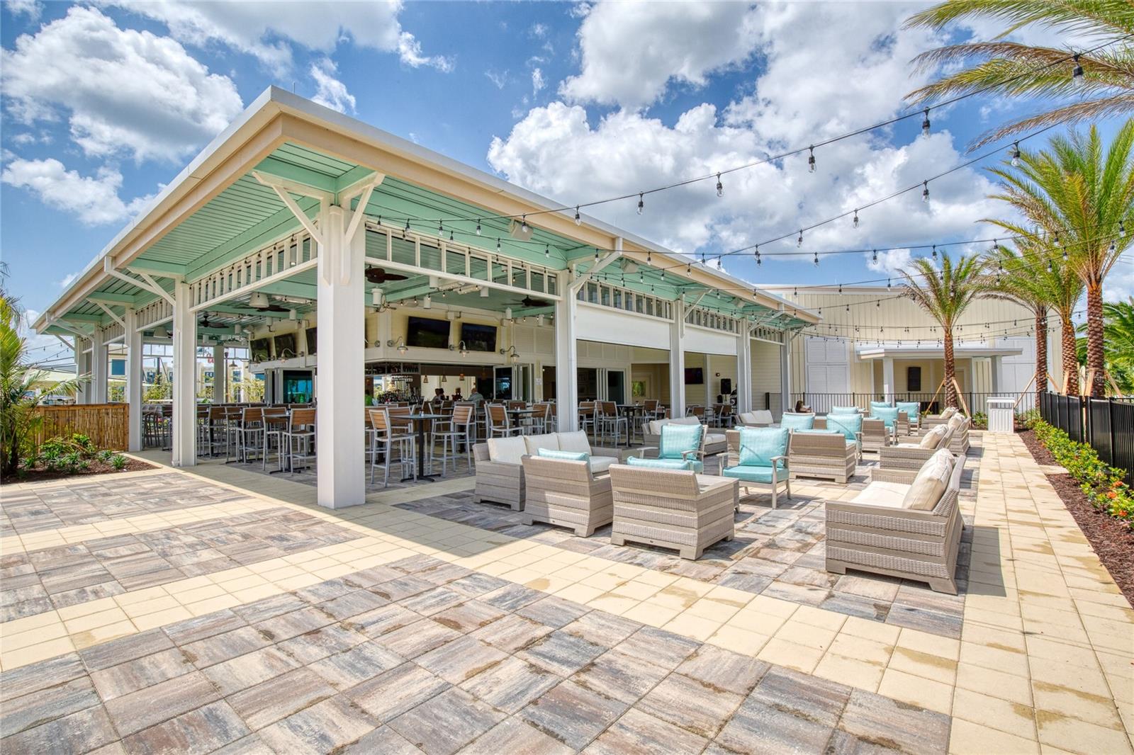 LATITUDE/DAYTONA BEACH PH 5 - Residential