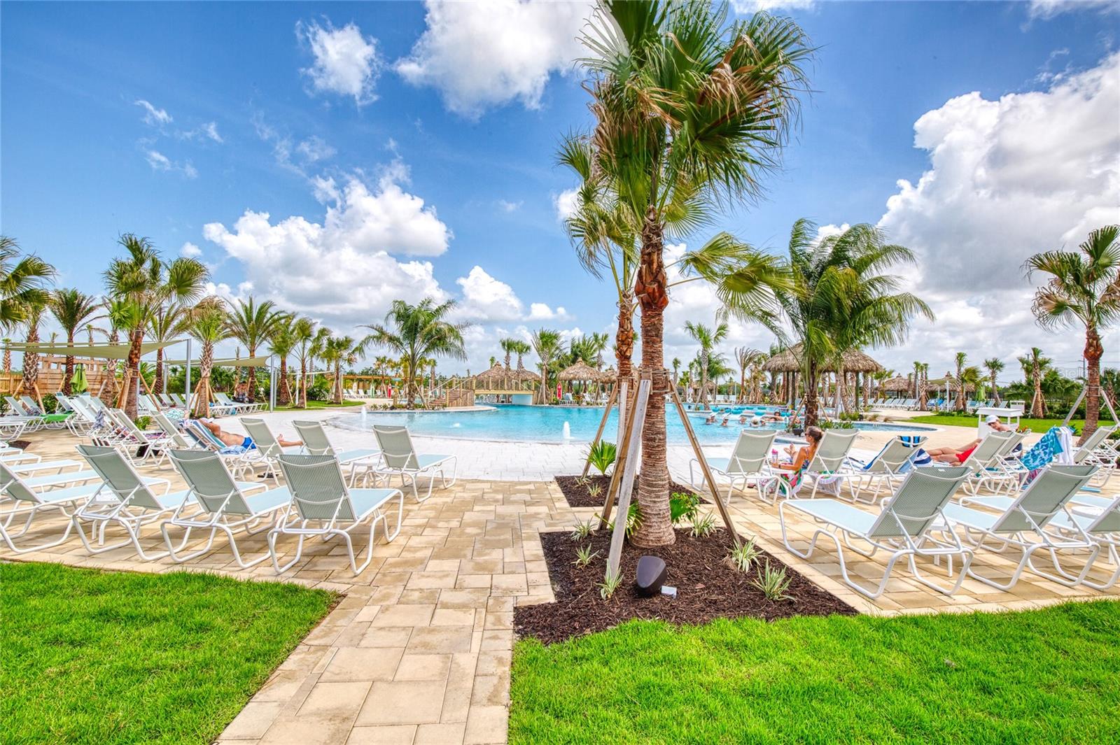 LATITUDE/DAYTONA BEACH PH 5 - Residential