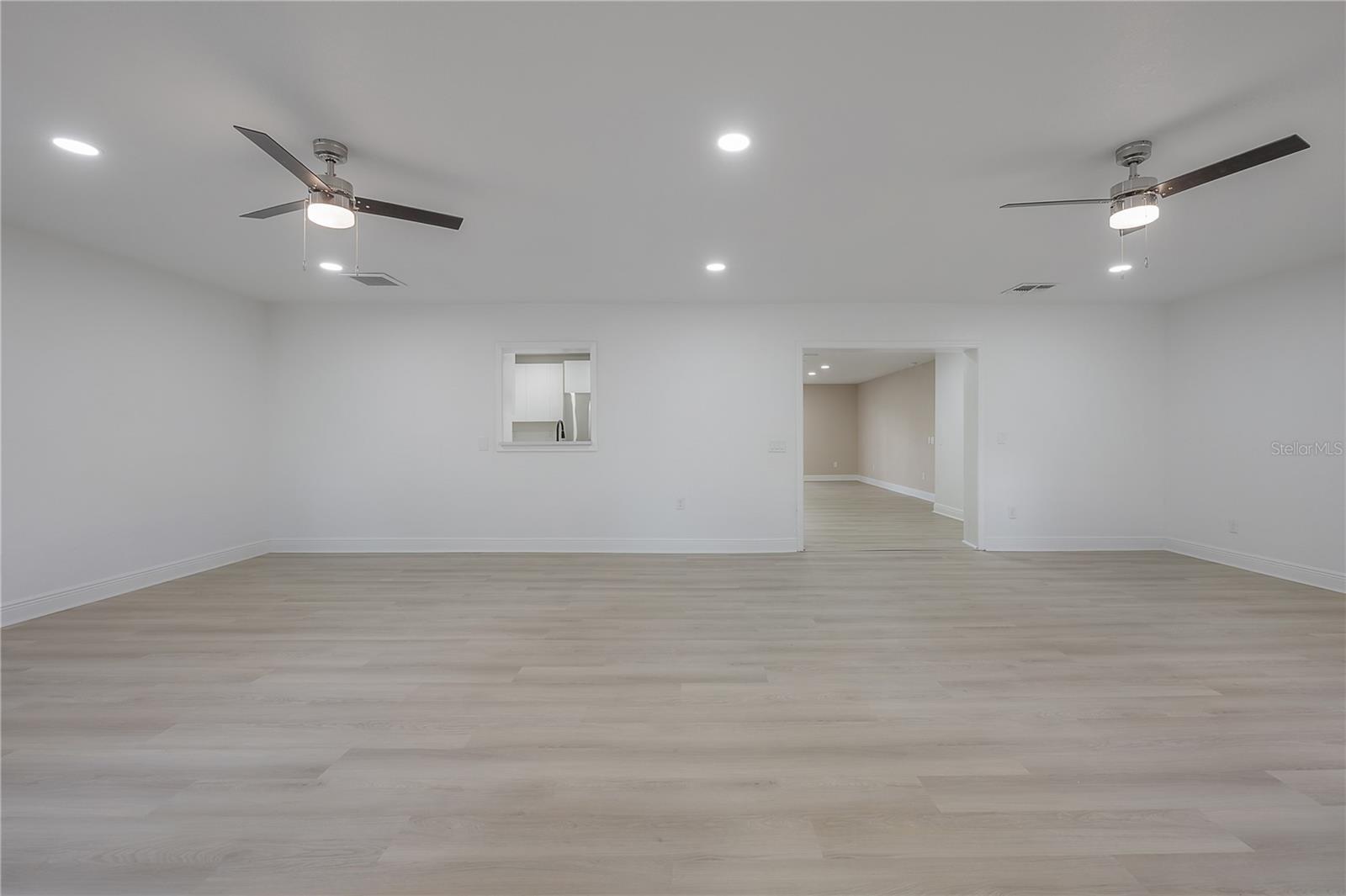ACREAGE - Residential