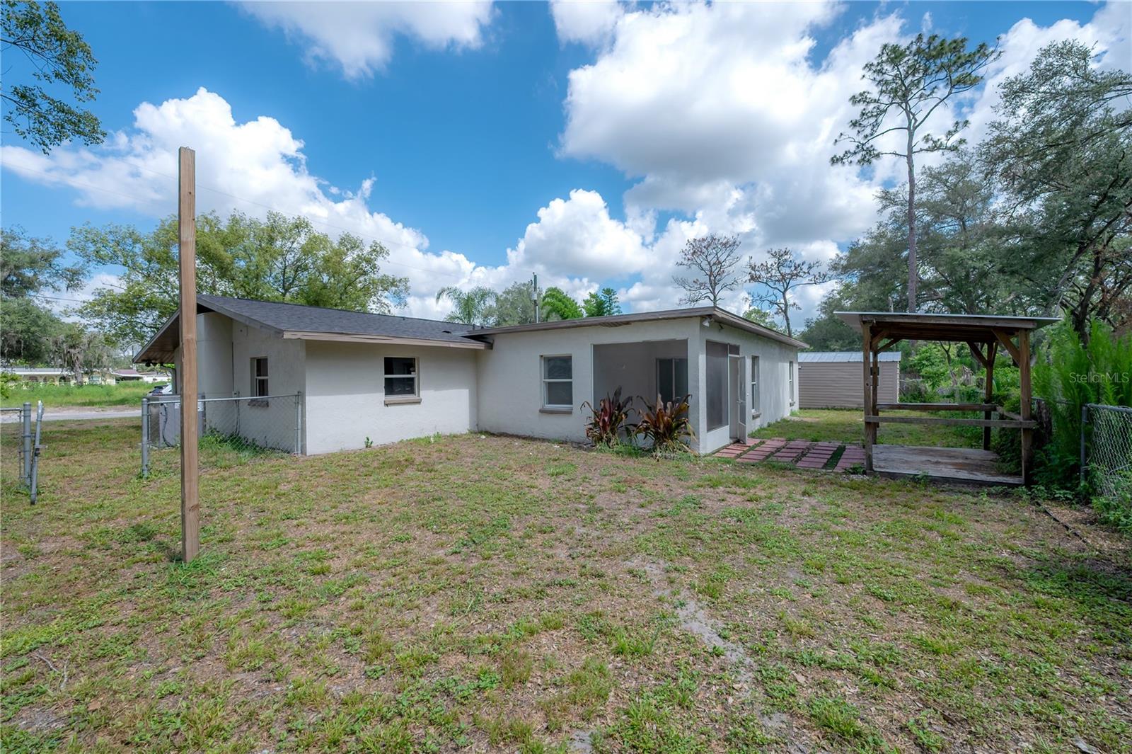 ACREAGE - Residential