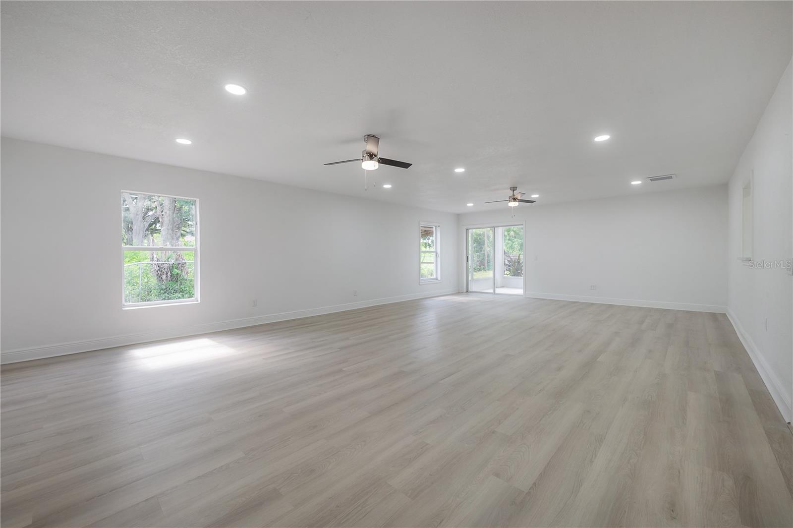 ACREAGE - Residential