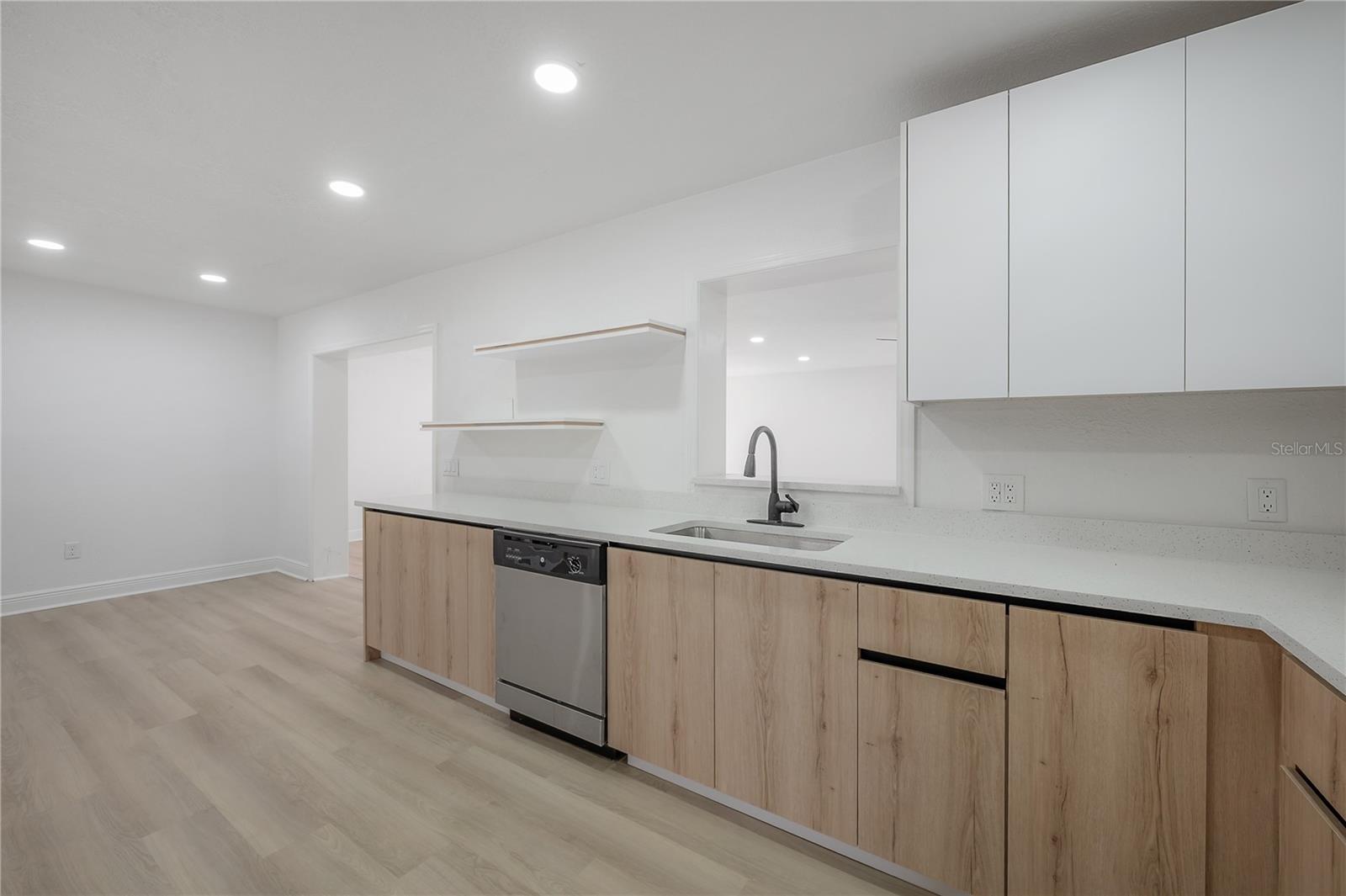 ACREAGE - Residential