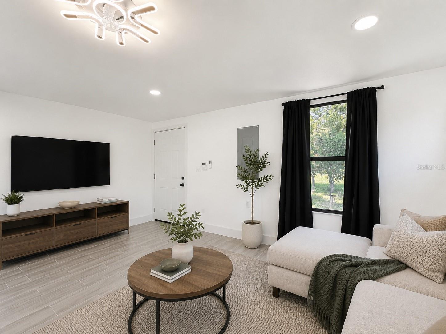 ORIENT HOMESITES RESUB - Residential Lease