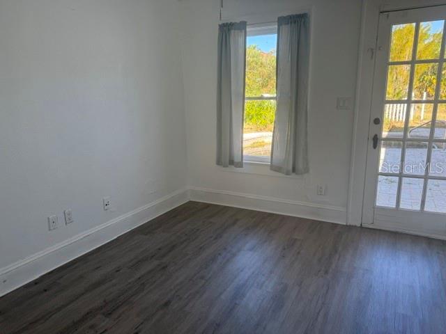 BAY ISLAND - Residential