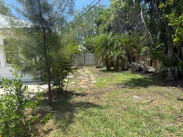 BAY ISLAND - Residential