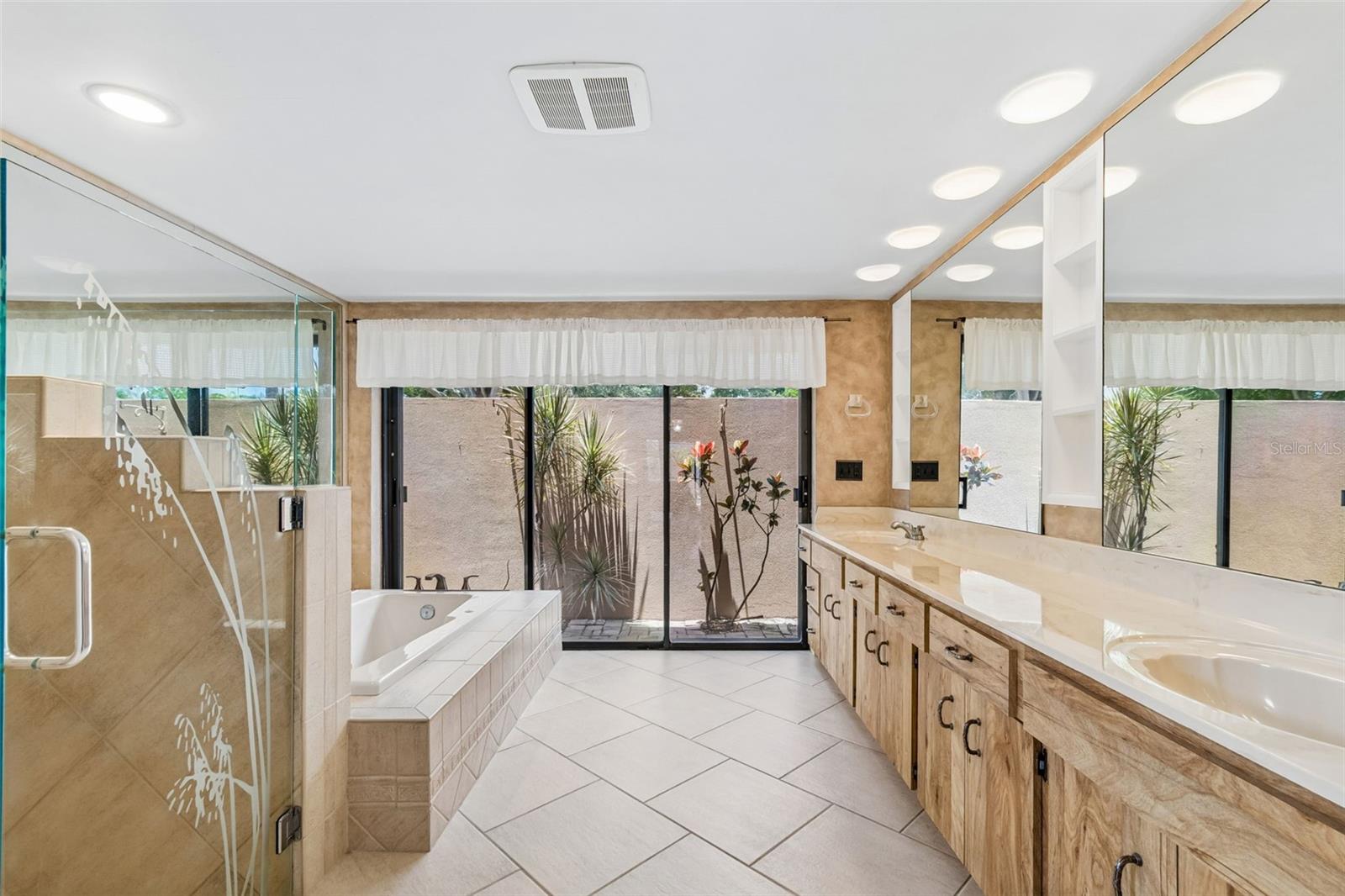 COACHMAN RIDGE-TRACT A-1 - Residential