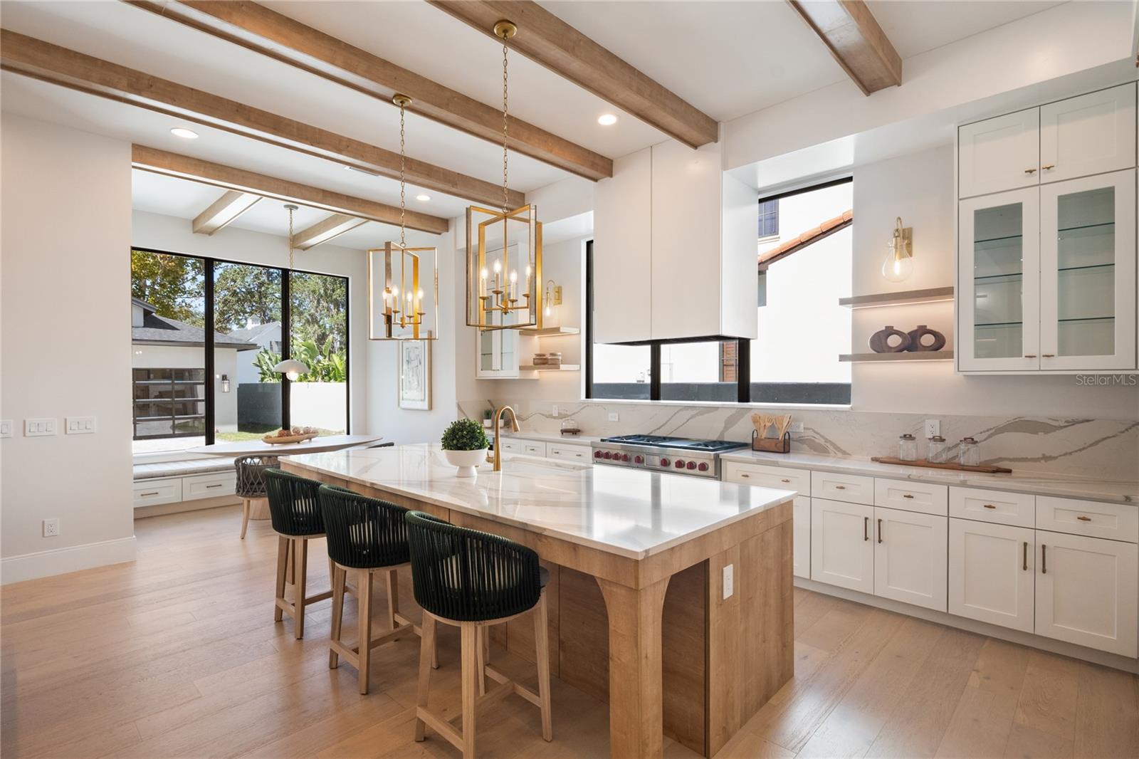 FOREST HILLS - Residential